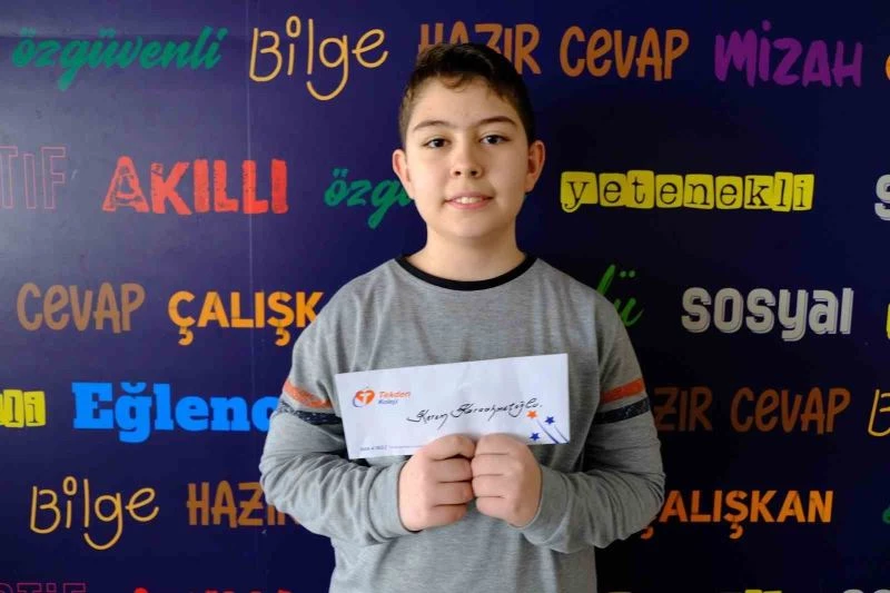 7.sınıf öğrencisinden duygulandıran hareket
