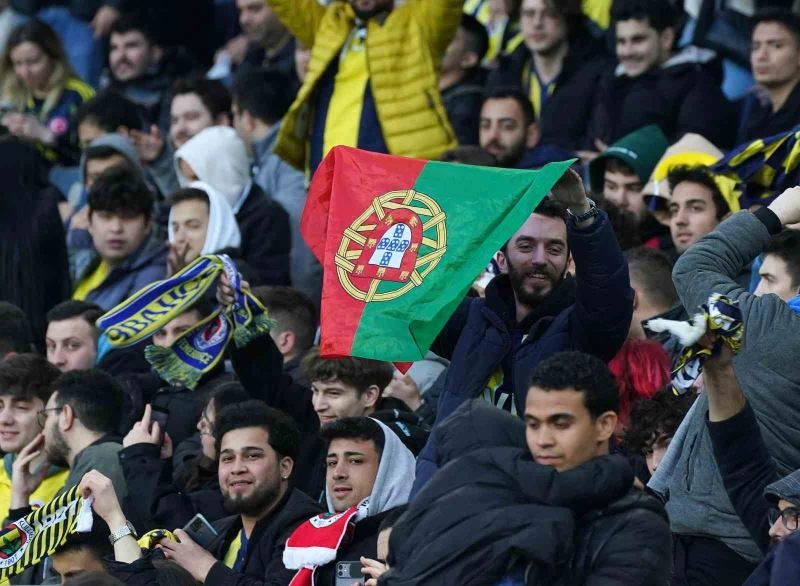 Hazırlık maçı: Fenerbahçe: 1 - Zenit: 2 (İlk yarı sonucu)
