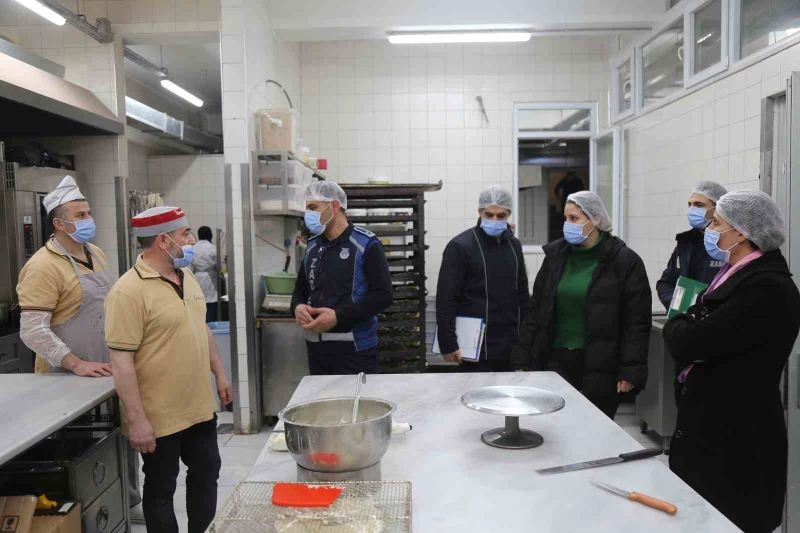 Belediye fırınlarda gramaj ve hijyen denetimi yaptı
