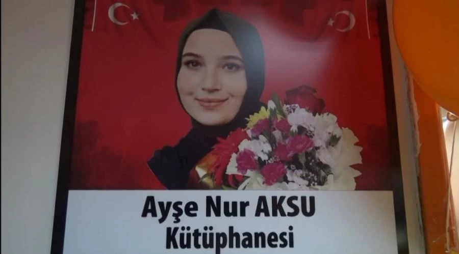 Depremde hayatını kaybeden öğretmenin adı okulundaki kütüphanede yaşayacak