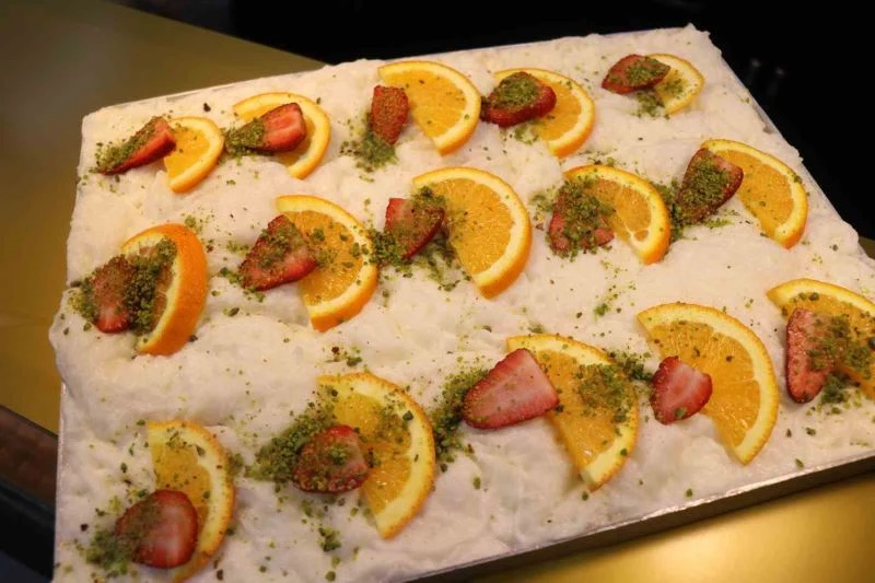 Osmanlı’dan günümüze gelen lezzet: ‘Güllaç’
