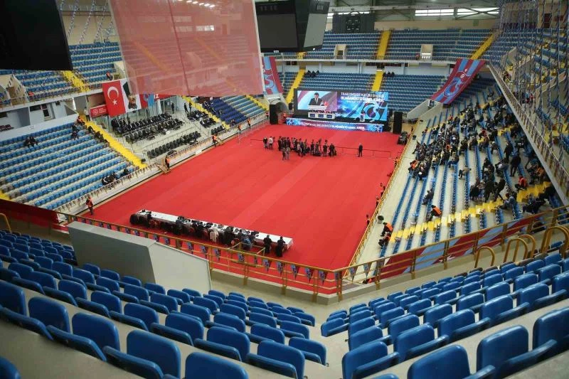 Trabzonspor’da olağanüstü genel kurul başladı
