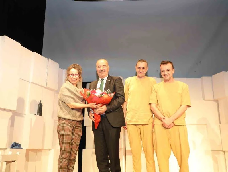 Mudanya Tiyatro Günleri final yaptı
