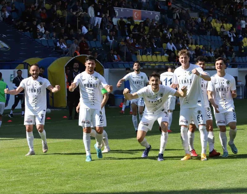 Menemen FK, alt sıralardan kurtulmak istiyor
