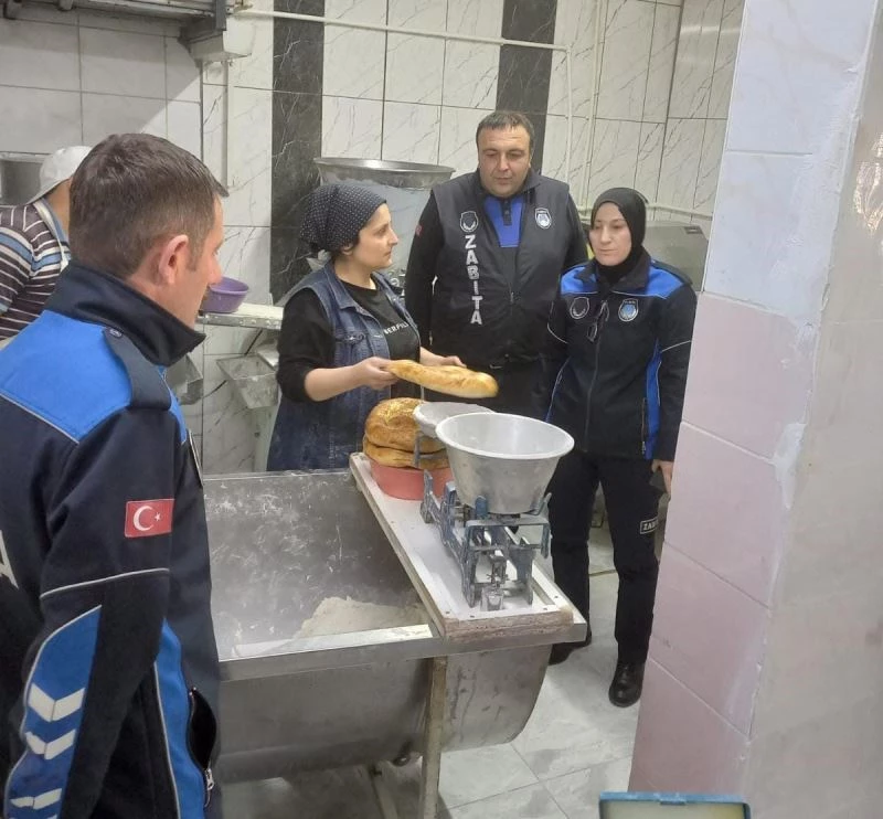 Örnek fırıncılar: Zabıta denetiminde pide gramajları yüksek çıktı
