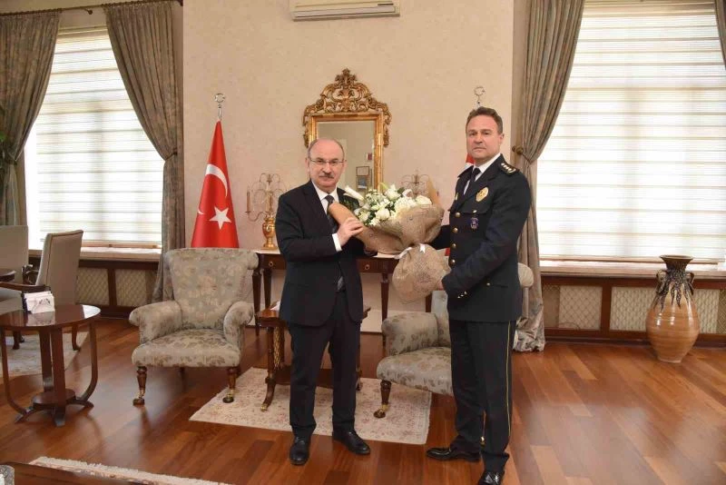 Manisa’nın yeni İl Emniyet Müdürü Mesut Gezer göreve başladı
