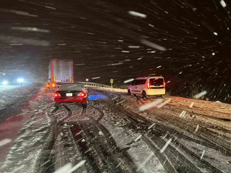 Nevşehir’de kar ulaşımı olumsuz etkiledi
