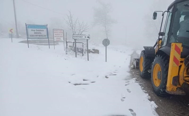 İnegöl’de kar yağışına anında müdahale
