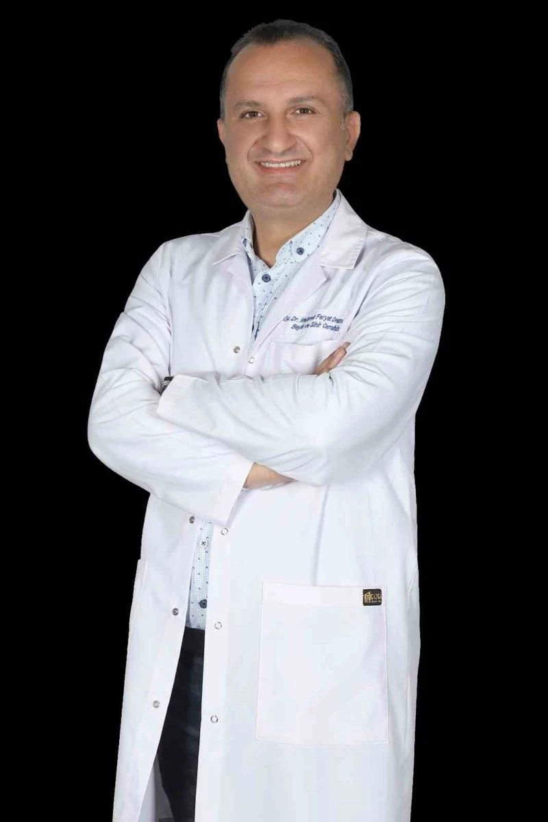 Op. Dr. Mehmet Feryat Demirhan: “Geçmeyen baş ağrısı beyin tümörü işareti olabilir”
