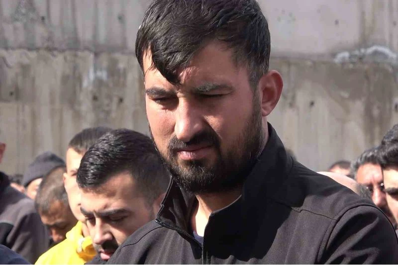 Bir babanın en zor anı: Eşi, kızı, kız kardeşi ve kuzeninden sonra şimdi de 10 yaşındaki kızını toprağa verdi
