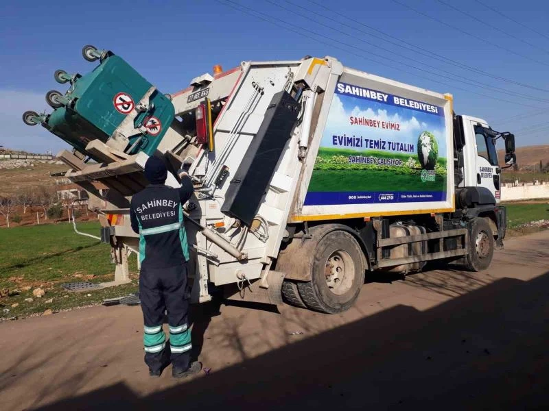 Şahinbey’in her köşesi temizleniyor
