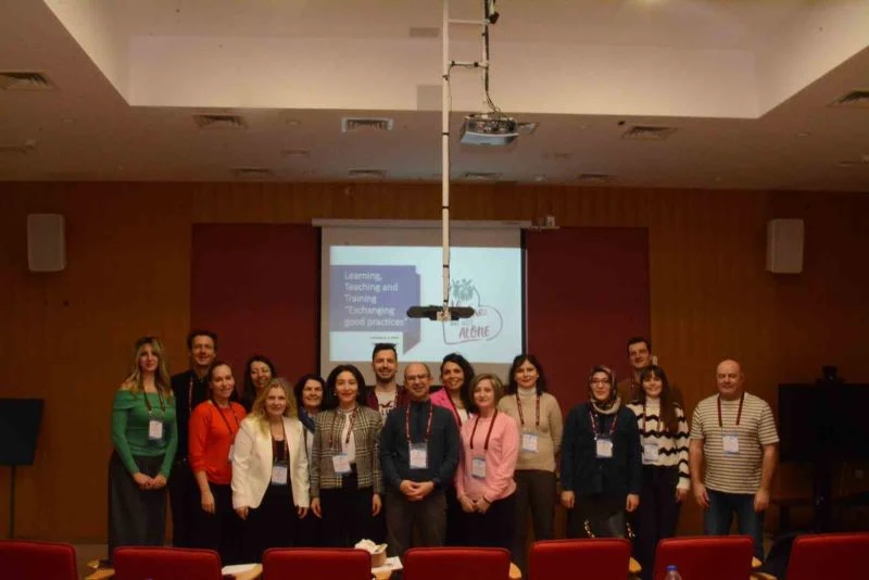 “Erasmus+ KA226 Dijital Eğitime Hazırlık Projesi” gerçekleştirildi
