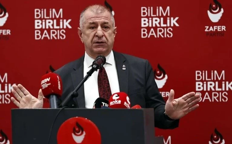 Ümit Özdağ, seçimlerde parmak boyası kullanılmayacağı için vatandaşları YSK