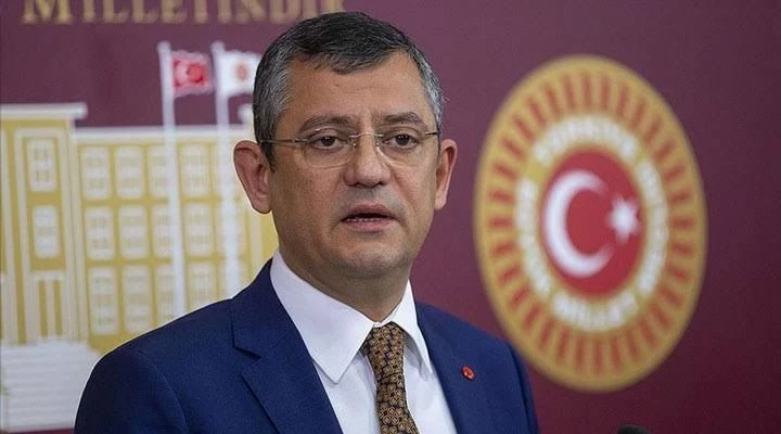 CHP Grup Başkan Vekili Özel : İnce ile barışmayı bende istiyorum