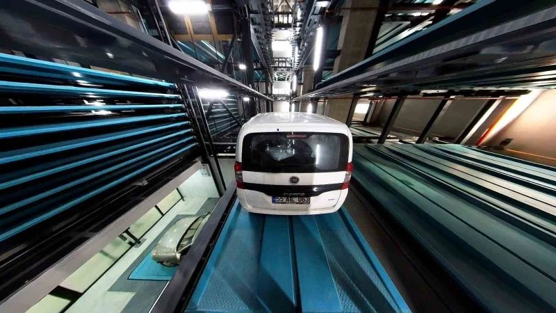 214 araç kapasiteli otopark açılış için gün sayıyor
