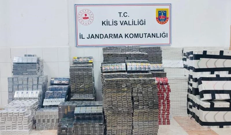 Kilis’te 15 bin 850 paket kaçak sigara ele geçirildi
