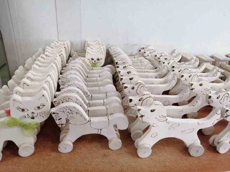 Kursiyerler depremzede çocuklar için yaptılar
