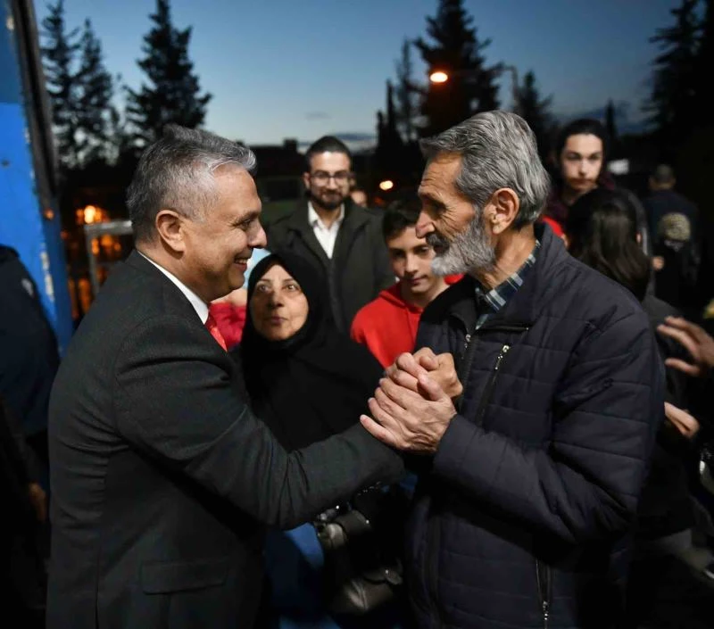 Başkan Uysal: ’ 80 bin depremzedenin acil ihtiyacını karşıladık