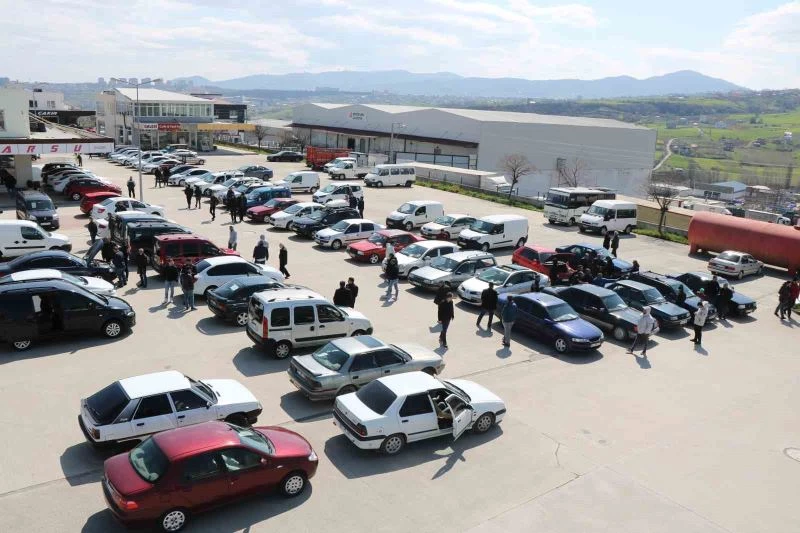 2. el otomobilde bayram hareketliliği
