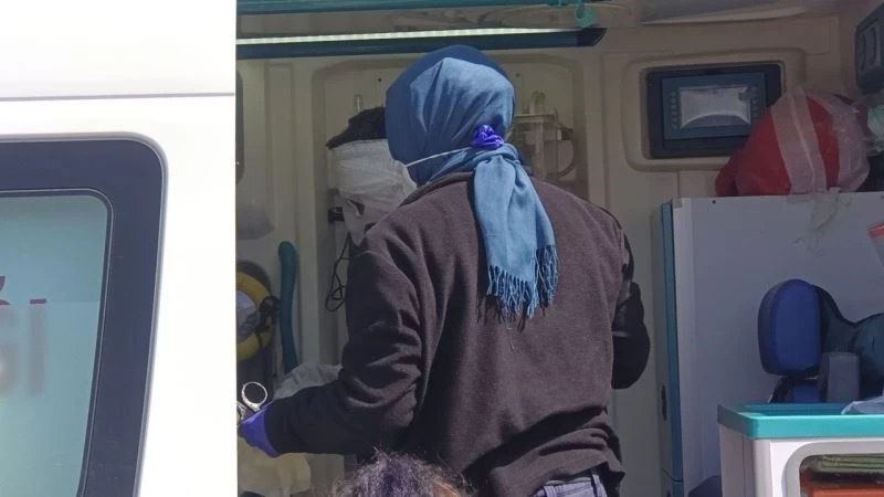 Kafeteryadaki trafo bomba gibi patladı: 2 yaralı
