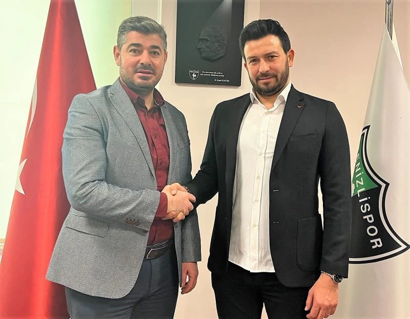 Denizlispor’un yeni hocası Bülent Ertuğrul oldu

