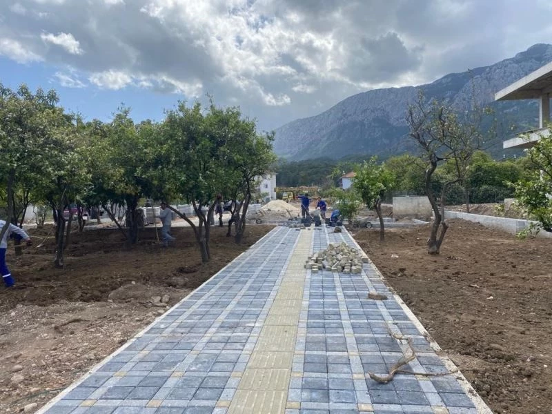 Kemer’e yeni parklar kazandırılıyor
