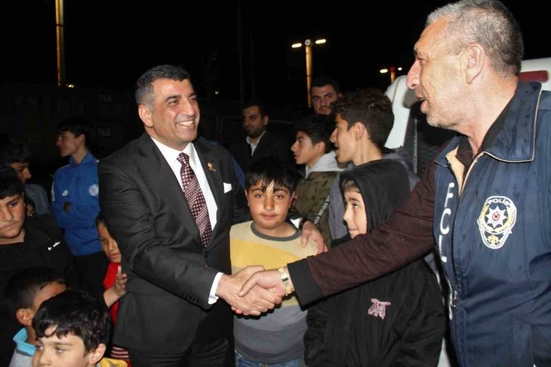 CHP’li Erol polislerle bir araya geldi
