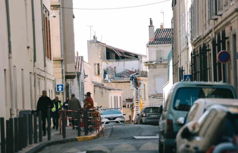 Fransa’da çöken binada can kaybı 6’ya yükseldi
