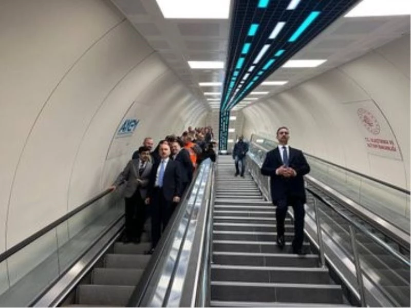 Bakan Karaismailoğlu: “AKM-Gar-Kızılay metrosunun tamamlanmasıyla Ankara’ya toplam 44,5 km metro hattı kazandırılmış oldu”
