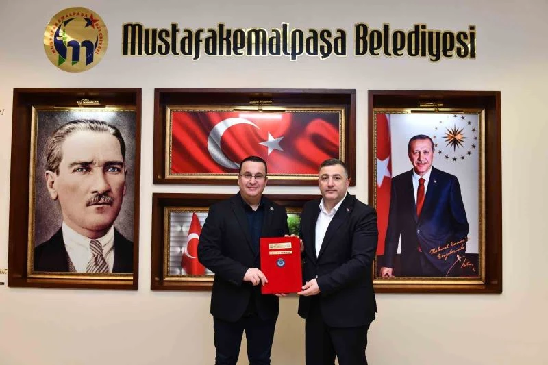 Mustafakemalpaşalı işçiler çifte bayram yapacak
