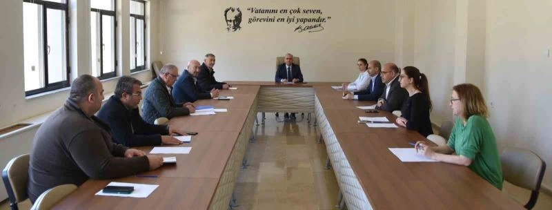 Salihli’de yeni encümen üyeleri ilk kez toplandı
