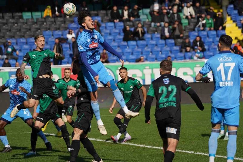 Spor Toto 1. Lig: Çaykur Rizespor: 2 - Sakaryaspor: 1
