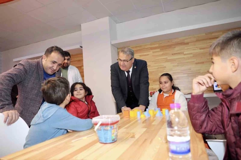 Yunusemre bilim şenliği yapacak
