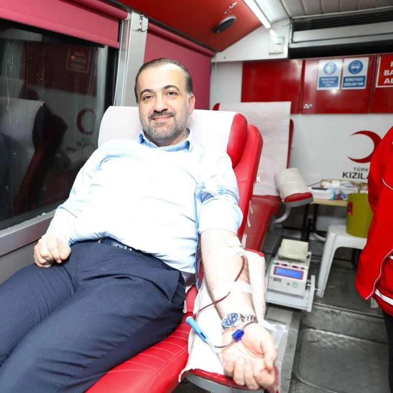 Başkan Talus kan bağışında bulundu: 