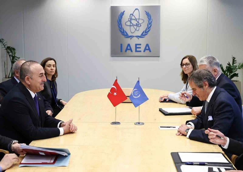 Dışişleri Bakanı Çavuşoğlu, UAEA Başkanı Grossi ile görüştü
