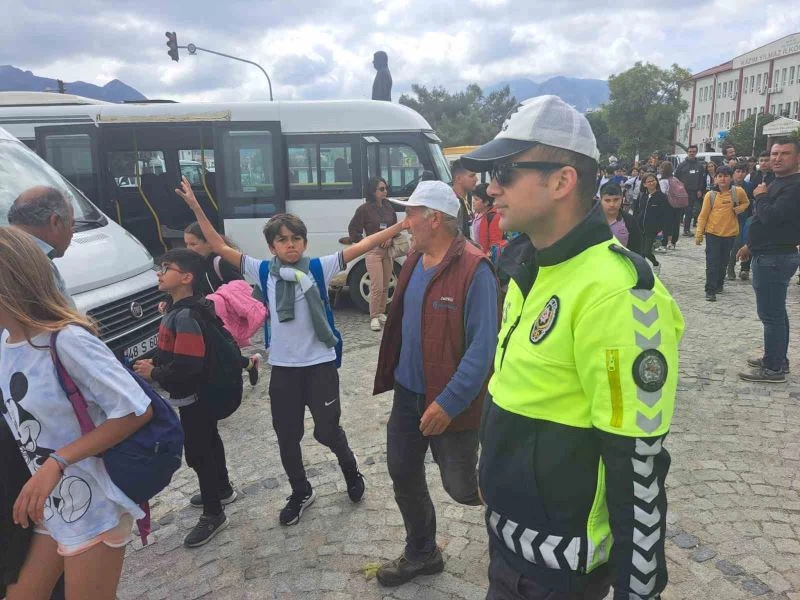 Datça’da servis araçları denetlendi
