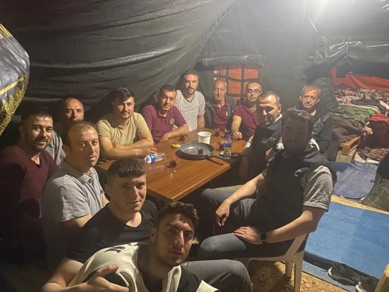 Gedizli ekip deprem bölgesinde çalışmalarına devam ediyor
