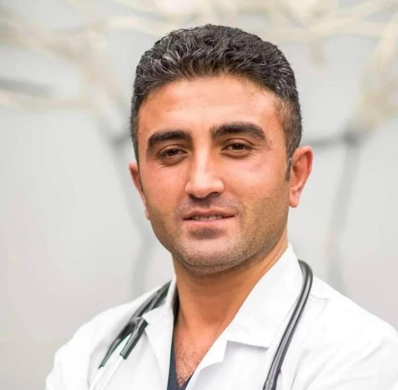 Bulgaristan’da evde ölü bulunan genç doktor, Cizre’de defnedildi
