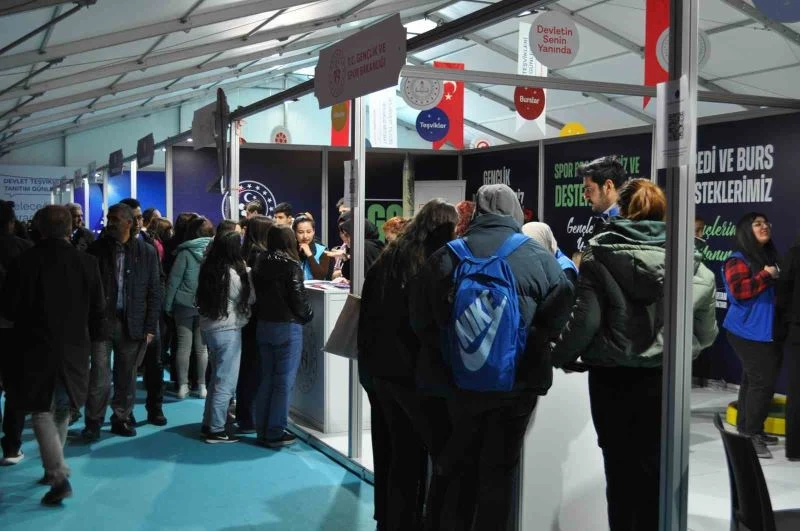  “Devlet Teşvikleri Tanıtım Günleri” fuarında büyük kalabalık oluştu
