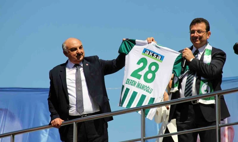 Ekrem İmamoğlu Giresun’da halka seslendi
