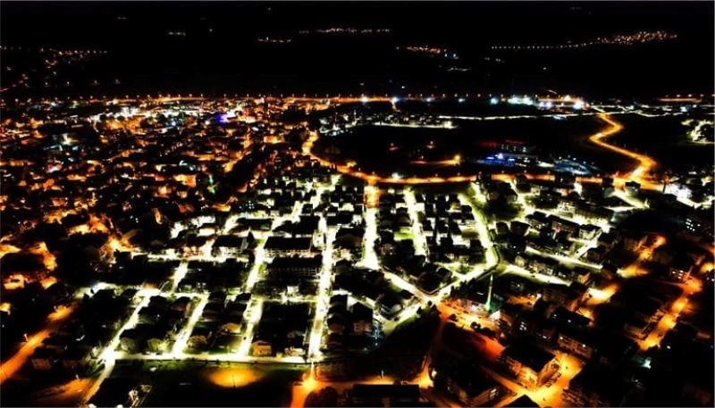 Gediz’de elektrik hattı yatırımları devam ediyor
