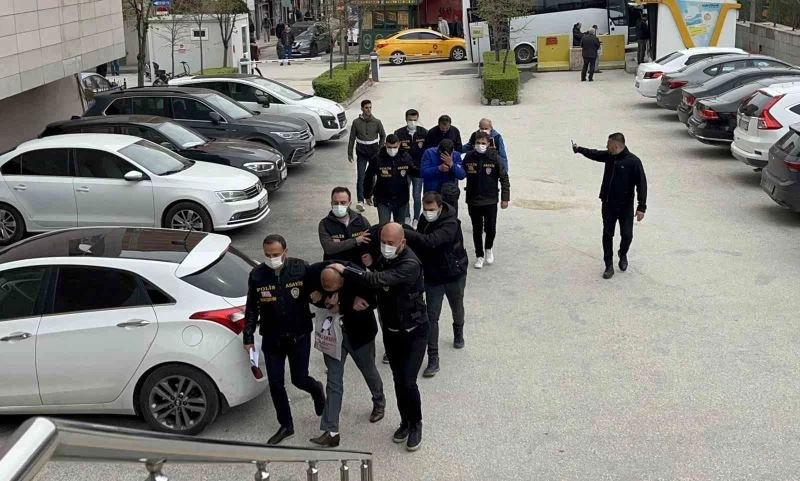 Nitelikli dolandırıcılık şüphelisi 4 kişi tutuklandı
