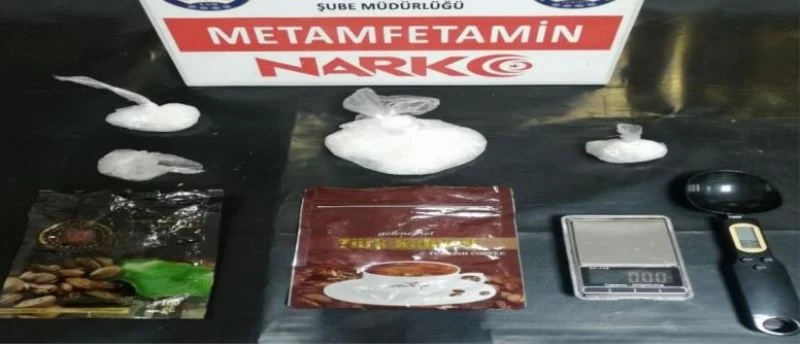 Denizli’de 11 zehir taciri tutuklandı
