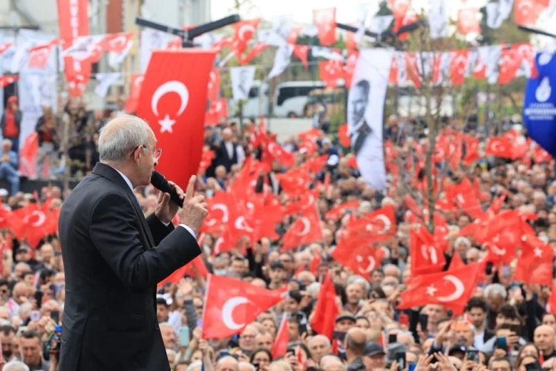 CHP Genel Başkanı Kılıçdaroğlu, Çatalca’da sığır süt yemi ve mazot dağıtımı törenine katıldı
