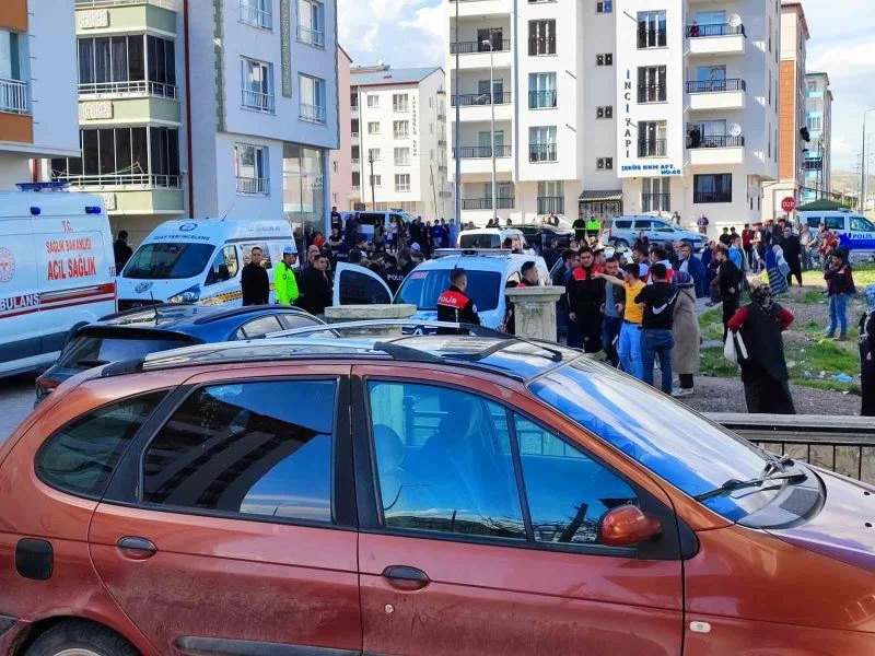 Kızgın damat kayın ve kayınpederini vurdu, sonra intihara kalkıştı
