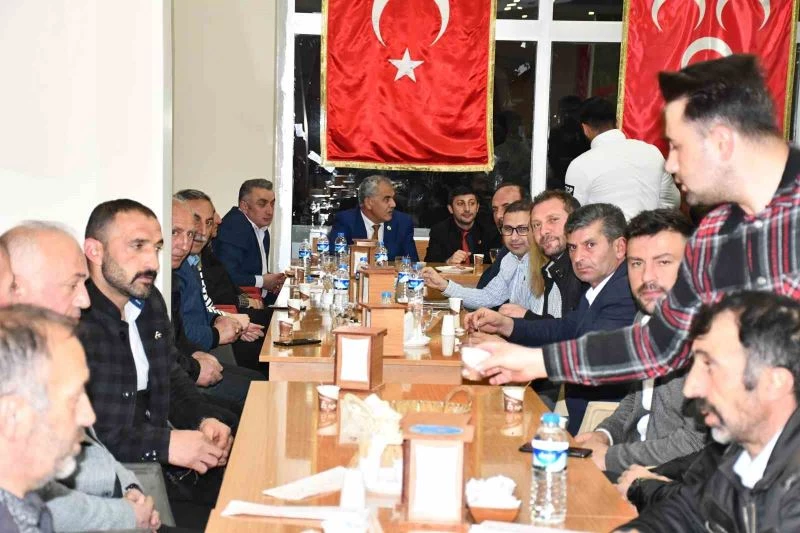 MHP Ardahan milletvekili adaylarını tanıttı
