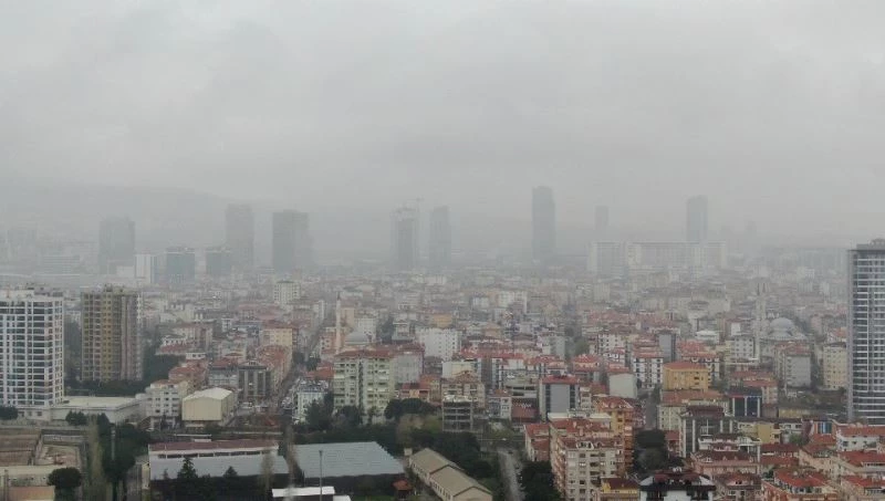 Anadolu Yakası’nda etkili olan sis havadan görüntülendi
