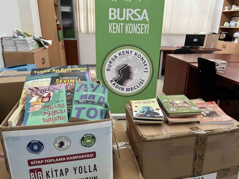 Kadın Meclisi’nden deprem bölgesindeki çocuklara kitap yardımı
