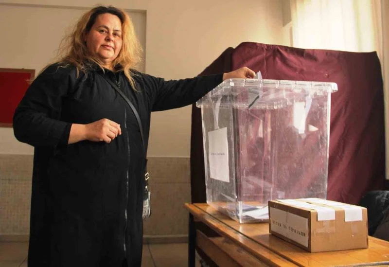 Konya’da çifte vatandaşlar Bulgaristan seçimleri için sandık başına gitti
