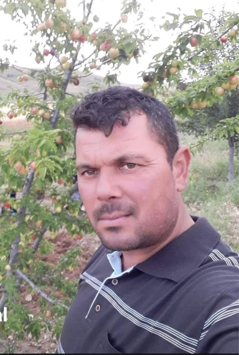 Demir ustası evinde ölü bulundu
